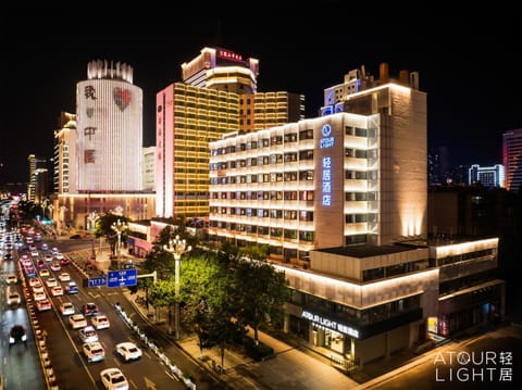 Property building, Night, City view, Location