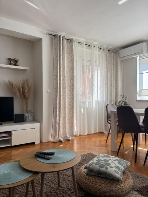 Blue harmony SB Apartment in Slavonski Brod