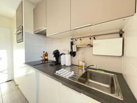 Appart'Village N3 Jouy Proche HEC-RER C 500 m Apartment in Île-de-France