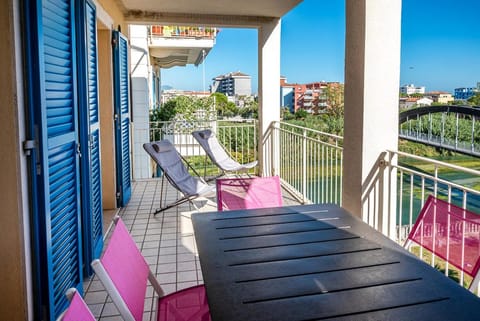 Trilocale a 200mt dal mare di Porto Recanati - P014 Apartment in Porto Recanati