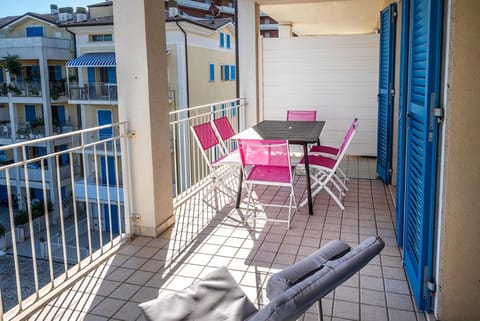 Trilocale a 200mt dal mare di Porto Recanati - P014 Apartment in Porto Recanati