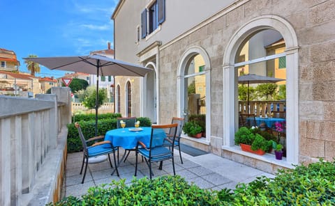 Garden, Balcony/Terrace