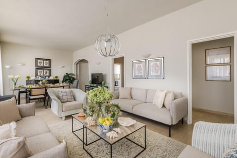 Ocean Breeze Lido di Camaiore Apartment in Emilia-Romagna