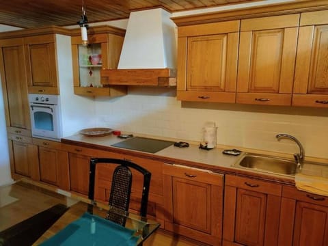 Quadrilocale dello sciatore Q413 Apartment in Breuil-Cervinia