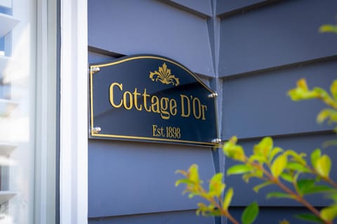 Property logo or sign