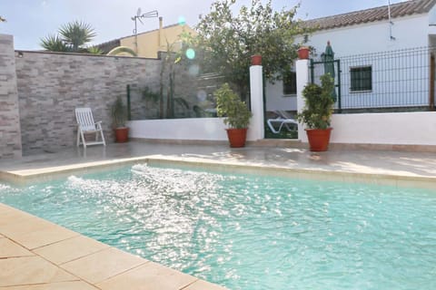 Facade/entrance, Swimming pool
