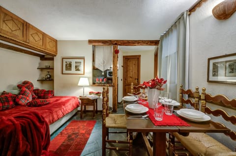 Maison Charmant Apartment in Courmayeur