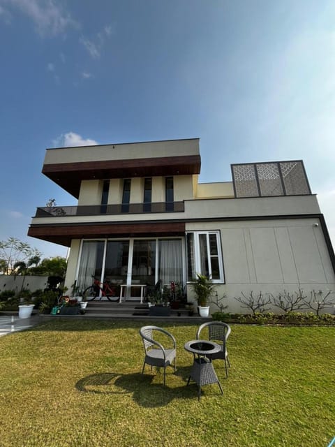 JK House Farm Stay in Jaipur