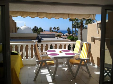 View (from property/room), Balcony/Terrace