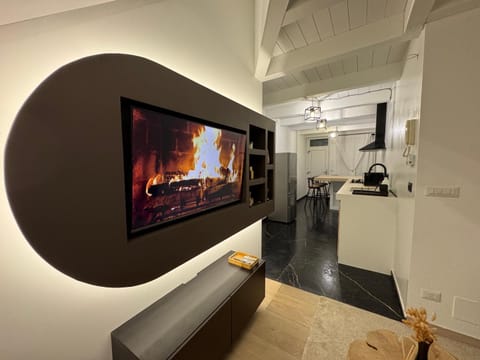 TV and multimedia, Kitchen or kitchenette