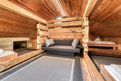 Bed, Photo of the whole room, Seating area, Bedroom