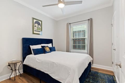 Mid-City 4BR w Pool Near Streetcar House in New Orleans