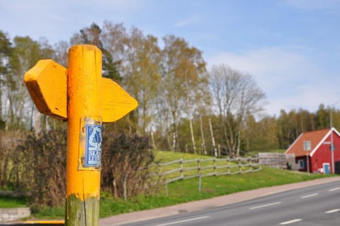 Nearby landmark