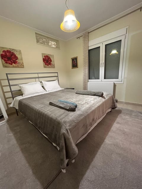 Paws & Relax Retreat Apartment in Kalabaka