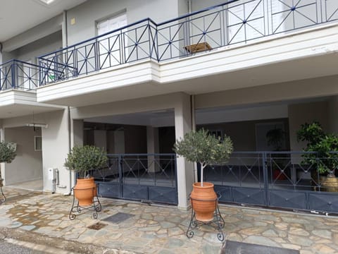 Paws & Relax Retreat Apartment in Kalabaka