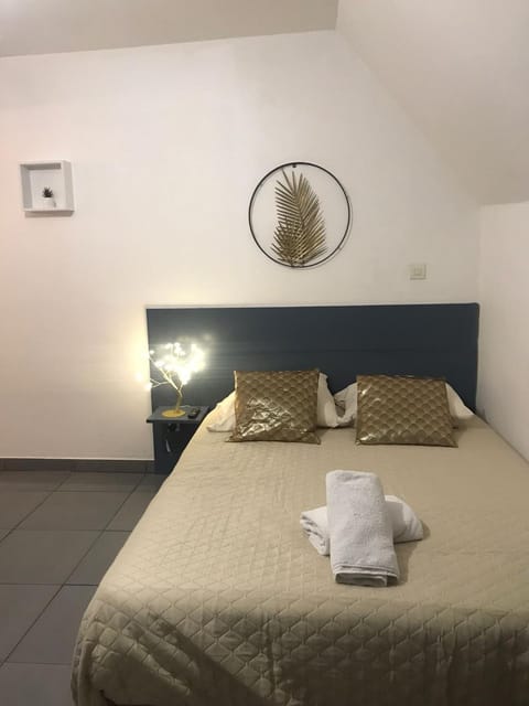 Studio Doré Apartment in Alençon