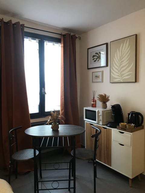 Studio Doré Apartment in Alençon