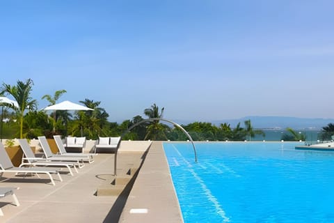 Bird's eye view, Beach, Landmark view, Sea view, Area and facilities, Swimming pool