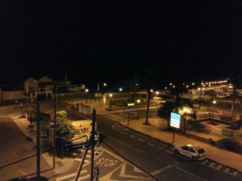 Night, Street view