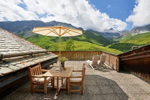 Summer, Balcony/Terrace, Mountain view, Mountain view