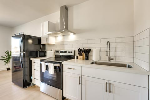 Phoenix Casita 11 Mi to Dtwn, Baseball and More Apartment in Tempe