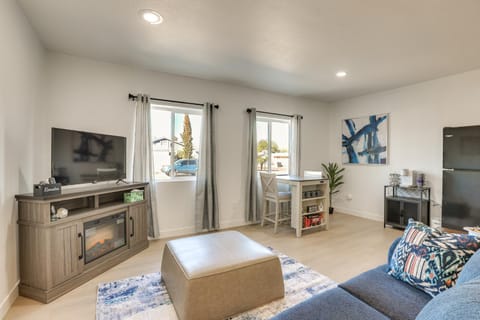Phoenix Casita 11 Mi to Dtwn, Baseball and More Apartment in Tempe