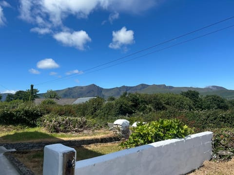 Crios Óg Brandon View House in County Kerry