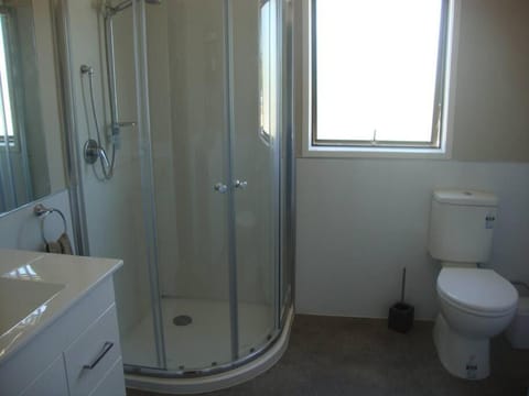 Skyline Apartments - Upper Apartment Apartment in Raglan