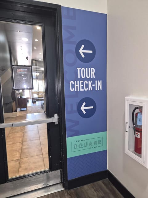 Modern 2 bd pool 2bath World Cup and Universal kids Resort 5 mins Away Apartment in Little Elm