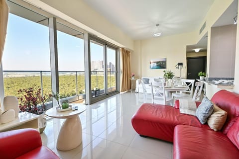 Full Sea & Mangroves View - Al Reem - 7 People Apartment in Abu Dhabi