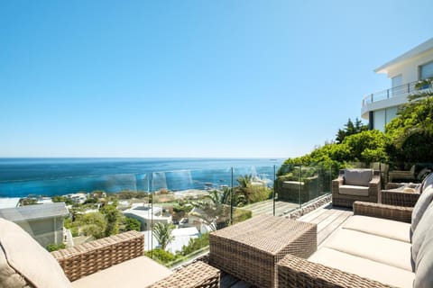 View (from property/room), Balcony/Terrace, Seating area, Sea view