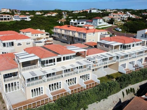 Property building, Day, Bird's eye view