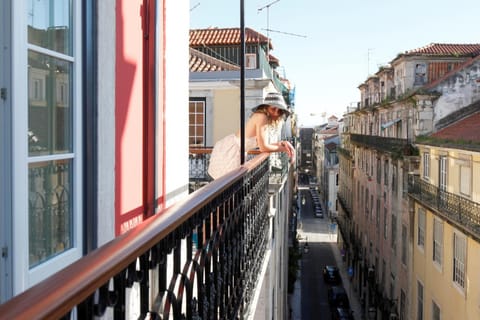 View (from property/room), Balcony/Terrace, Balcony/Terrace, Bedroom, City view