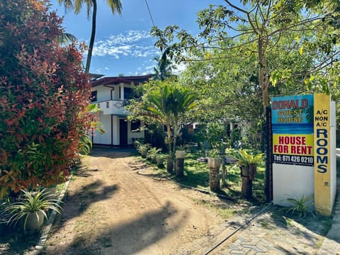 Property building, Garden, Garden view, Street view