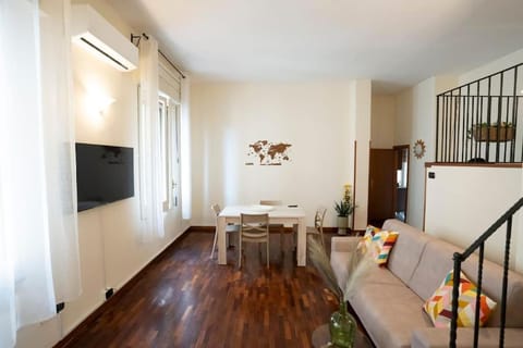 TV and multimedia, Dining area, Evening entertainment, air conditioner