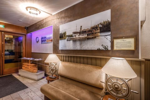 Communal lounge/ TV room, Winter, Lobby or reception, Other, Seating area, Area and facilities, hair dresser