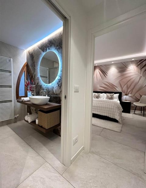 Bathroom, Bedroom