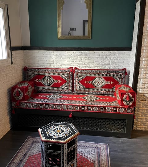 Living room, Lobby or reception