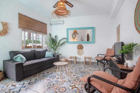 Property building, Living room