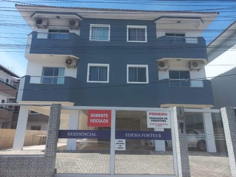 Property building, Parking