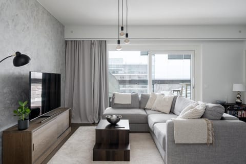 Photo of the whole room, Seating area, Bedroom