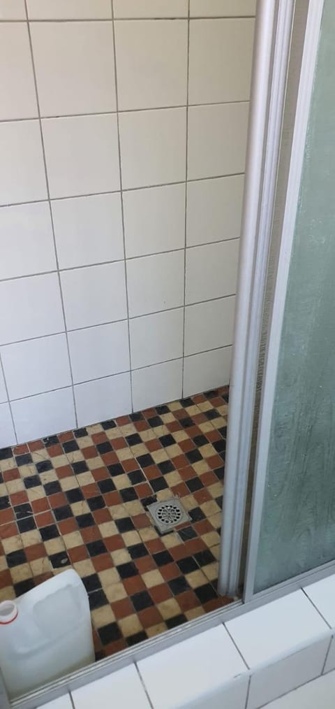 Skyway Sleep and go Bed and Breakfast in Cape Town