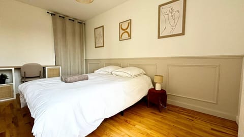 Le chic à la Caladoise avec balcon Apartment in Villefranche-sur-Saone