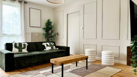 Le chic à la Caladoise avec balcon Apartment in Villefranche-sur-Saone