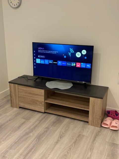 Drancy, spacieux hébergement Apartment in Drancy