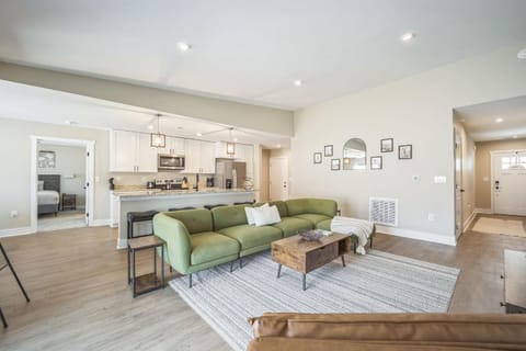 Spacious 10BR 10BA Combined Condos in Traverse City House in Michigan