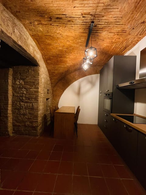 Fusion Loft - Town of Stone Apartment in Gubbio