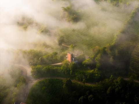 Property building, Day, Natural landscape, Bird's eye view, View (from property/room), Mountain view