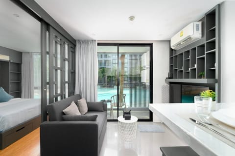 Photo of the whole room
