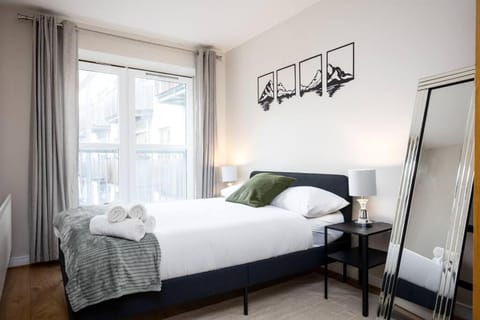 Chic 2BR in Temple Bar-5 min walk to Dublin Castle Apartment in Dublin